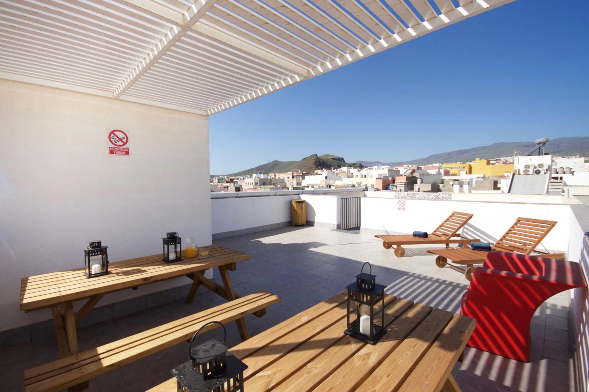 Apartamentos A 10 Minutos Del Aeropuerto Carrizal Екстер'єр фото