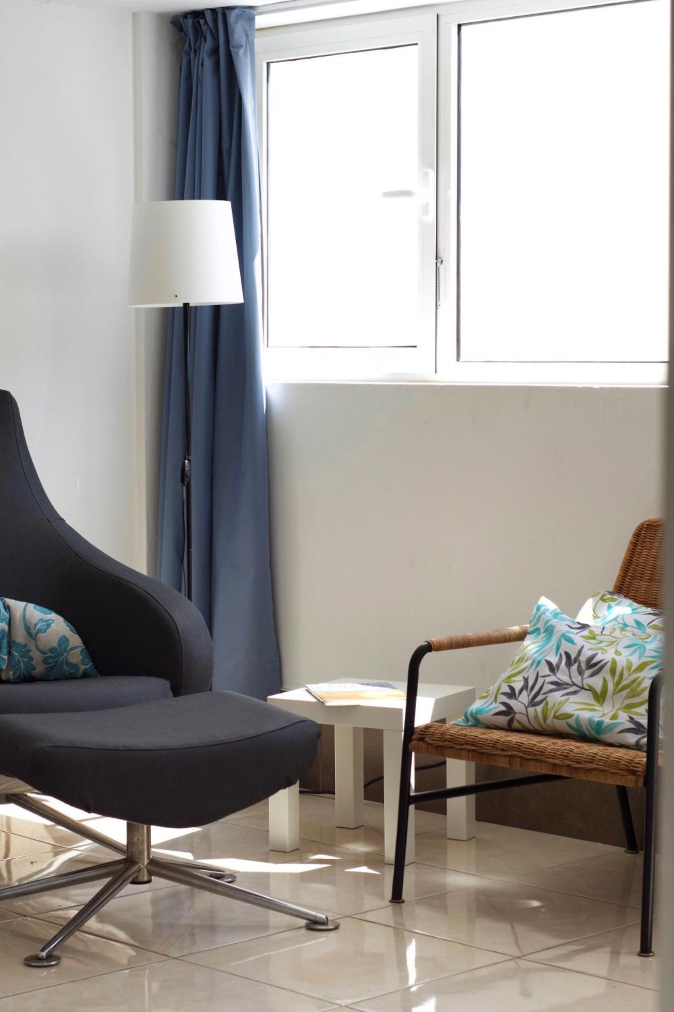 Apartamentos A 10 Minutos Del Aeropuerto Carrizal Екстер'єр фото