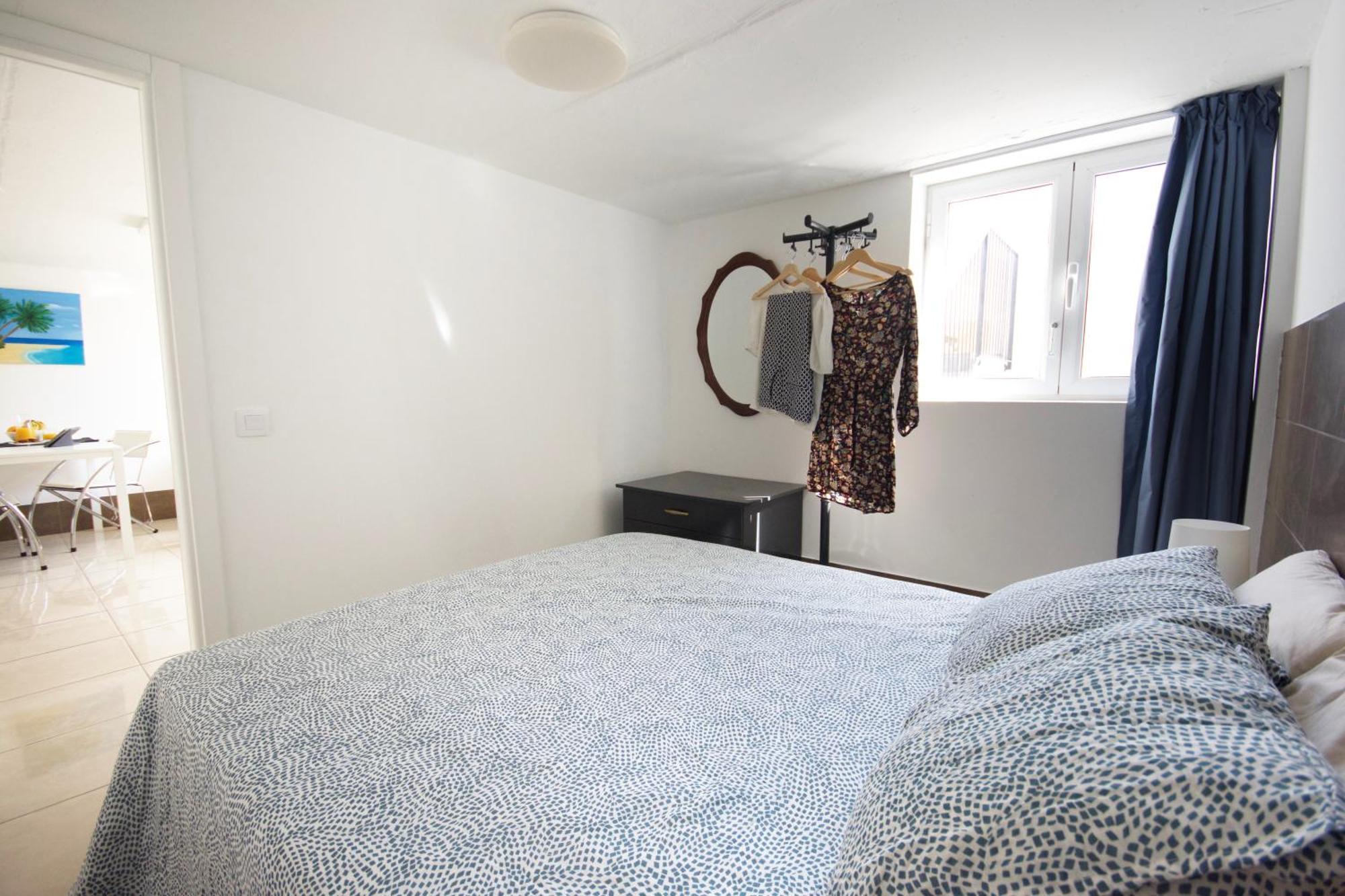 Apartamentos A 10 Minutos Del Aeropuerto Carrizal Екстер'єр фото